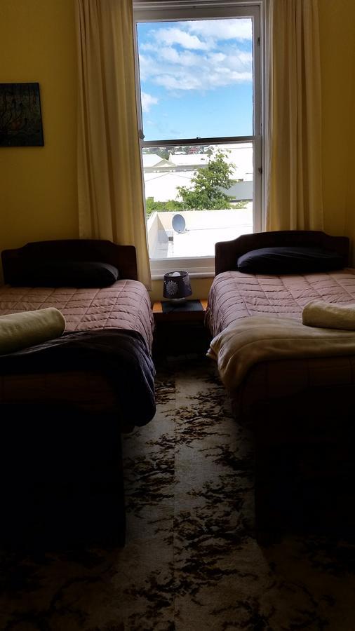 Empire Hotel Backpackers Oamaru Ngoại thất bức ảnh