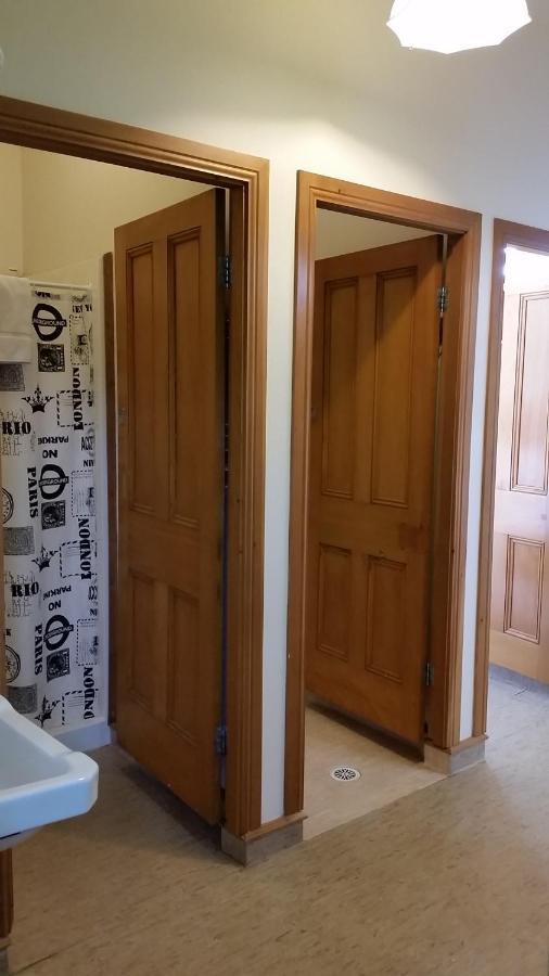 Empire Hotel Backpackers Oamaru Ngoại thất bức ảnh
